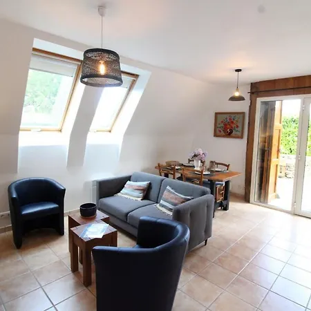 Prázdninový dům Gite Renove Au Calme Avec Terrasse, Jardin Et Parking Prive, Proche Activites Nature Et Patrimoine. - Fr-1-742-569 Junhac