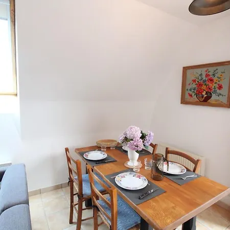Gite Renove Au Calme Avec Terrasse, Jardin Et Parking Prive, Proche Activites Nature Et Patrimoine. - Fr-1-742-569 Junhac